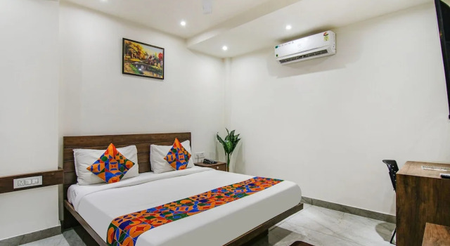 Номер Deluxe FabHotel Moro Rohini Sector 4