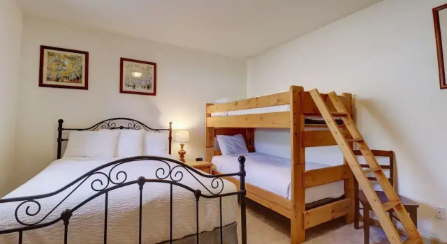 Sauterne Sanctuary 3br 3ba 3 Bedroom Home by RedAwning, Book Lejlighed Dillon Vail Ski, nær D'Vine Wine