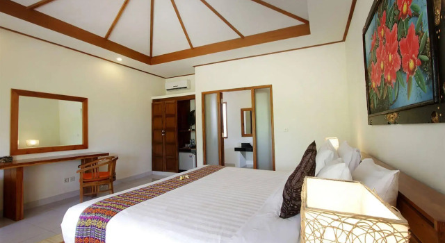 Puri Sari Beach Hotel