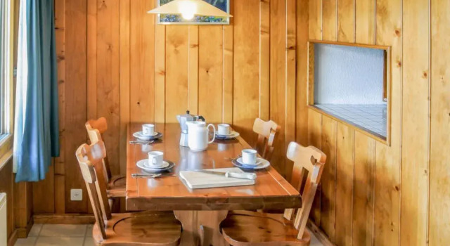 Villa Mogador Verbier, Забронировать Вилла Коттеджи Вербье, рядом с Горнолыжный подъемник Ле-Эссер, Коттедж