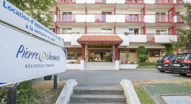 Résidence Pierre & Vacances Eguzki, Забронировать Отель Сен-Жан-де-Люз French Basque Country