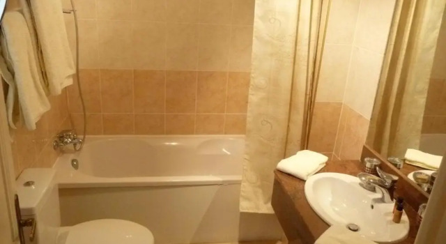 Standart üç kişilik oda Le Concorde