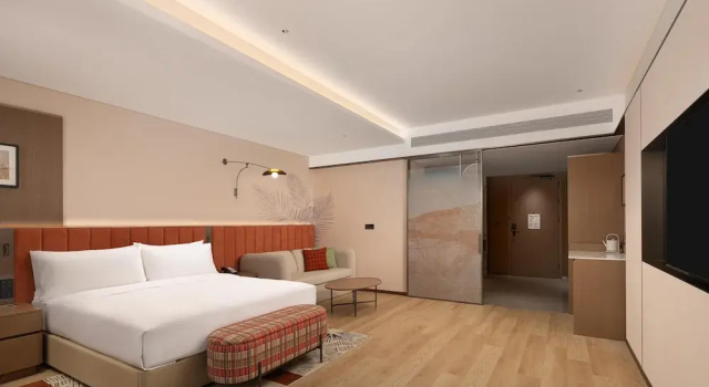 Номер Deluxe Hilton Garden Inn Dali Erhai Park