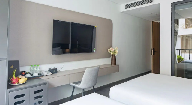Трёхместный номер Deluxe с видом на город Flamingo Hải tiến Bảo Khang- Ibiza Hotel