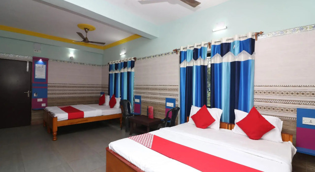 Номер Deluxe OYO 19686 Hotel Prantika