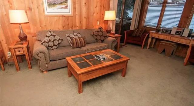 Mountainback Condo 059 2 Bedrooms 2 Bathrooms Condo, Забронировать Апартаменты/квартира Маммот-Лейкс Маммот, рядом с Гондольный подъемник Вилидж