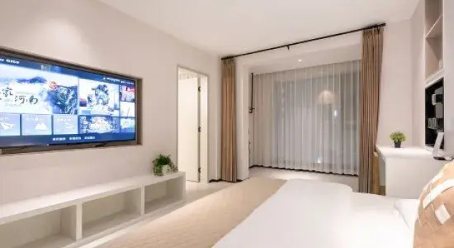 Двухместный люкс с балконом Yinxiang 37 Homestay