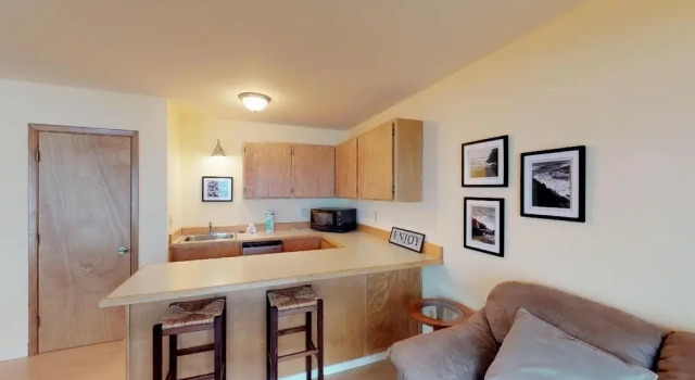 Breaking Waves Retreat by RedAwning, Prenota Hotel Hotel a Oregon con parcheggio, Parcheggio