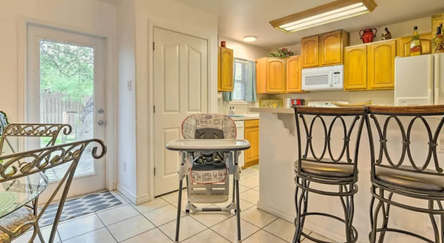 Коттедж с 3 комнатами Pet-friendly Rockport Home ~ 4 Mi to Beach!