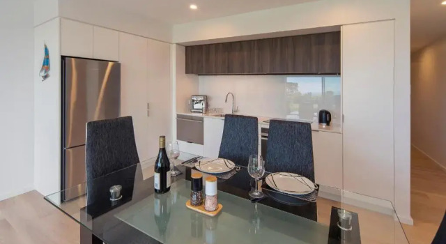 Апартаменты Tahunanui Oceanview Apartment