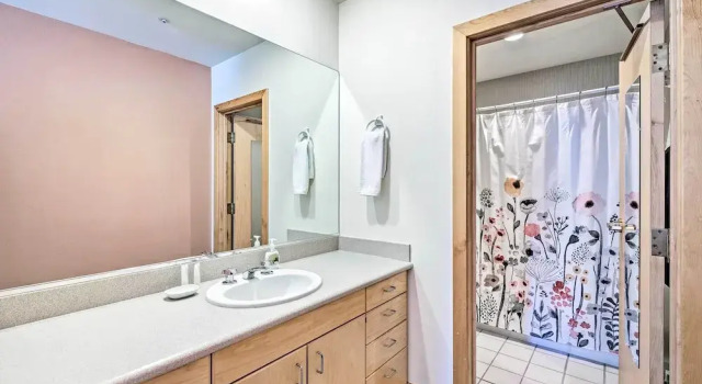 Апартаменты Solitude Creekside Condo-closest to Ski Lift!