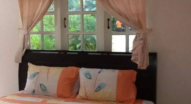 Ruean Kaew Mongkorn Resort
