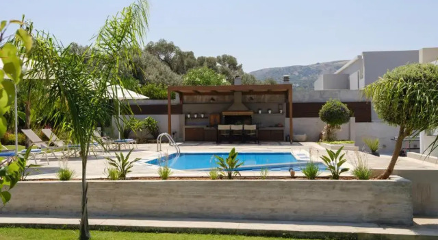 Вилла с 3 комнатами Villa Periklis