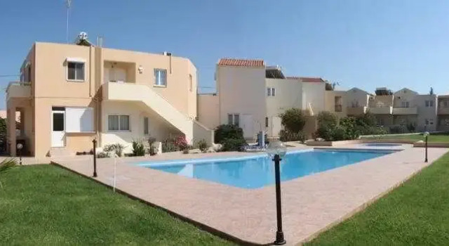 Dimitris Apartments