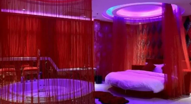 Люкс New era Business Hotel