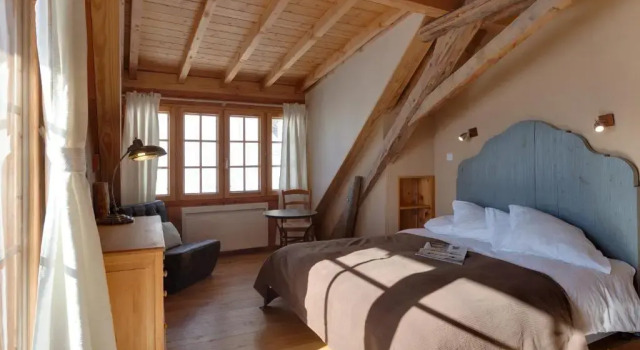 Chalet le Villarais1 sauna billard, Book Chalet Hoteller i Oisans med pool, Swimmingpool