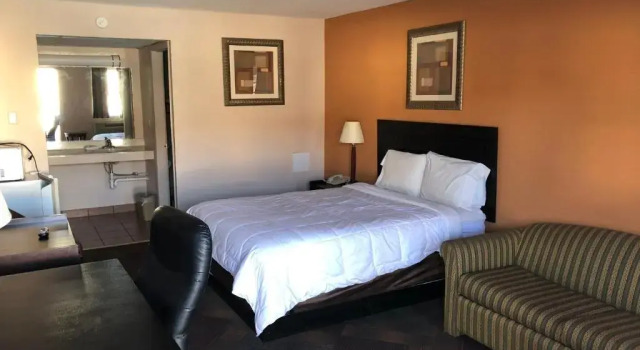 Двухместный номер Standard Nendels Inn & Suites Dodge City Airport