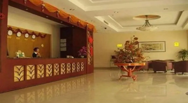 GreenTree Inn Zhongshan Nanlang Hotel, Boek Hotel Hotels in Guangdong met parkeren, Parkeren