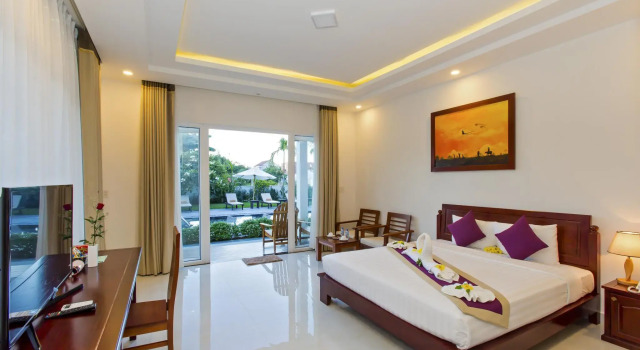 Двухместный номер Deluxe с видом на бассейн Hoi An Palmy Villa