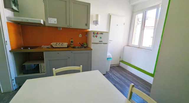 Кровать в общем номере Croparadise Hostel