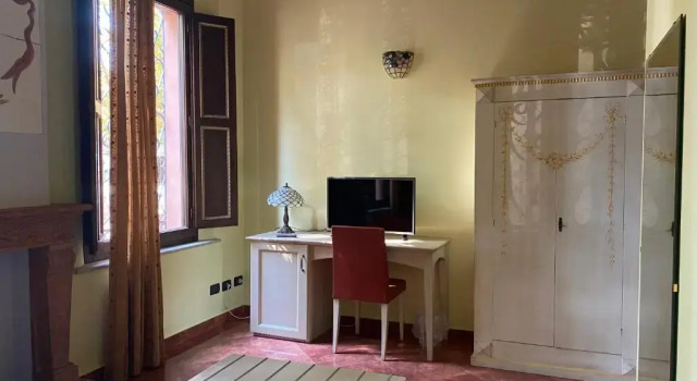 Dama Estense, Prenota Hotel Copparo 