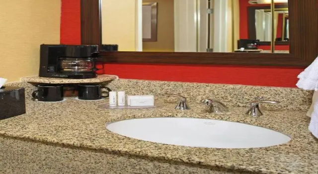Номер Standard Courtyard by Marriott Baltimore Downtown Inner Harbor