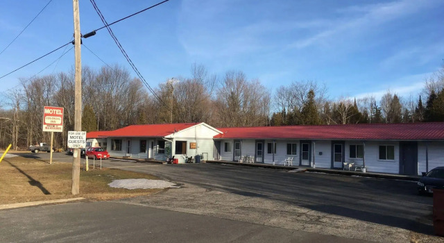 Moira Lake Motel, Buchen Sie Motel Madoc 
