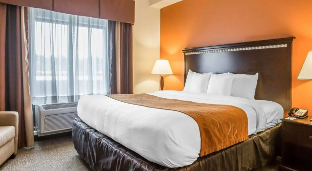 Люкс Comfort Suites Atlanta Airport
