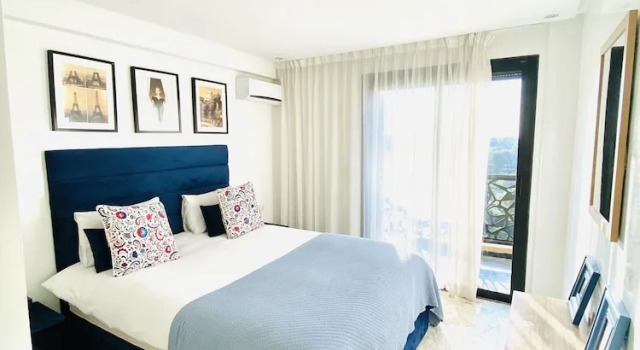 Appartamento doppio con balcone e con vista sul parco Foch Apartment