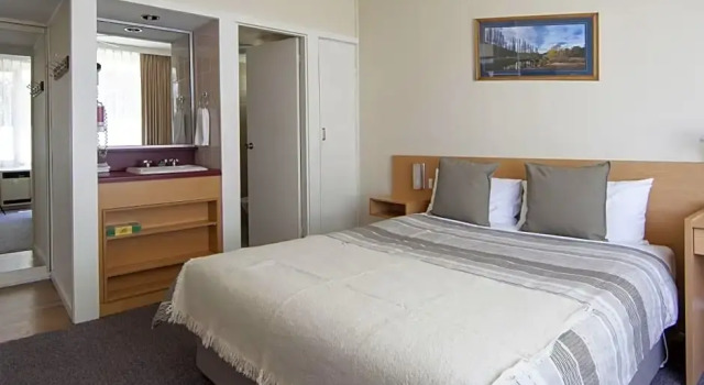 Апартаменты Executive Redhill Cooma Motor Inn