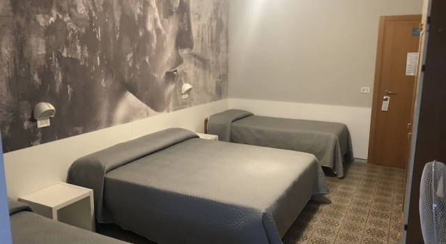 Четырёхместный номер Standard Hotel Wega