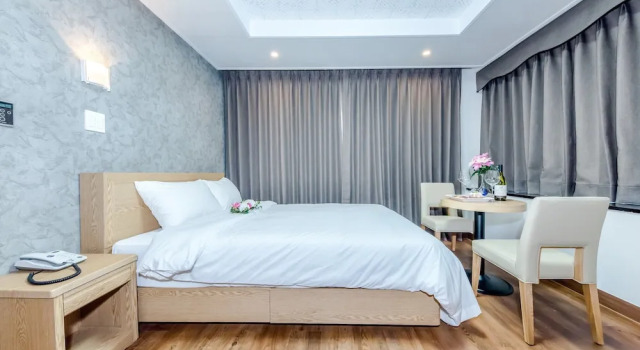 Номер Standard Leslie Hotel