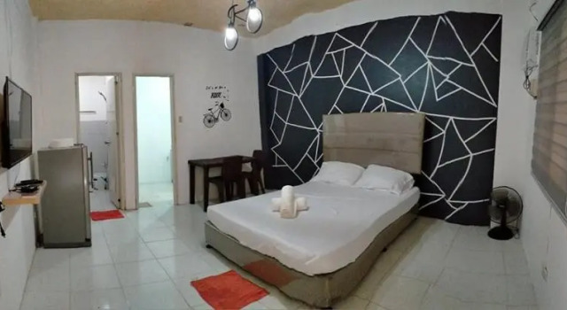 DJCI Apartelle with own Kitchen & Bath, Rezervovat Hotel Cabanatuan Luzon