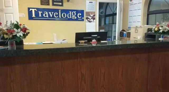 Royal Inn & Suites, Boek Hotel Hotels in Kane County met parkeren, Parkeren