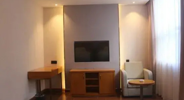 Люкс Business Отель GreenTree Inn Anshun Guanling Bus Station