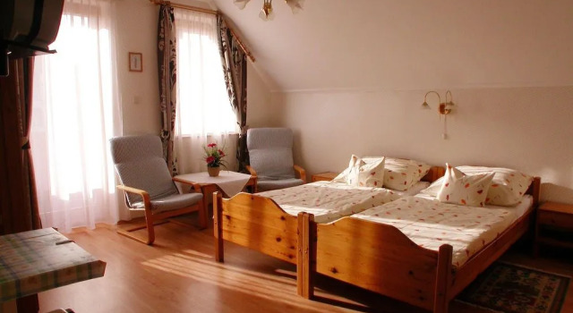 Hevizquelle Apartments