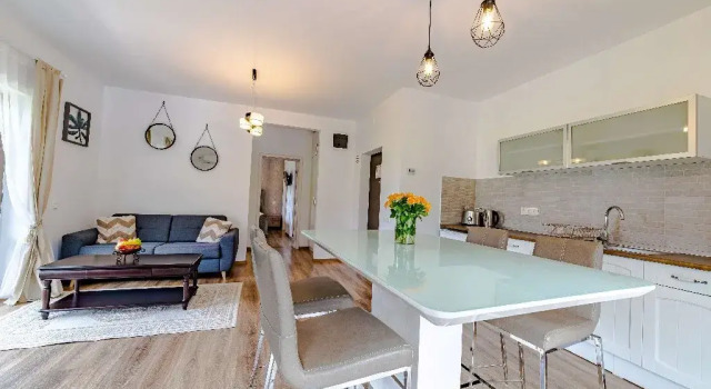 Yael Apartments