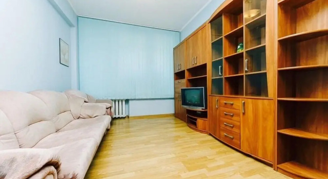 Отель «Hotrent на улице Леси Украинки 36Б»