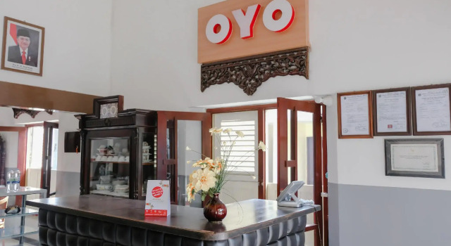 OYO 1028 Garuda Residence