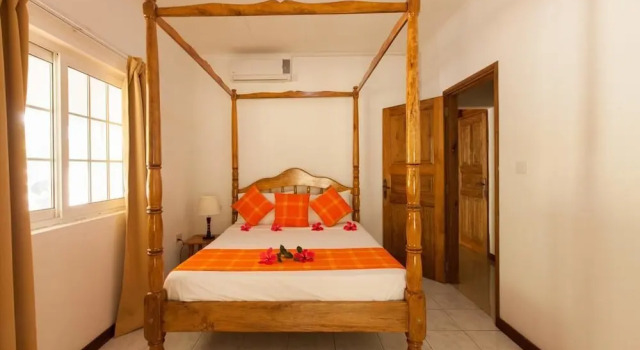 Семейный номер Standard с балконом Villa Confort