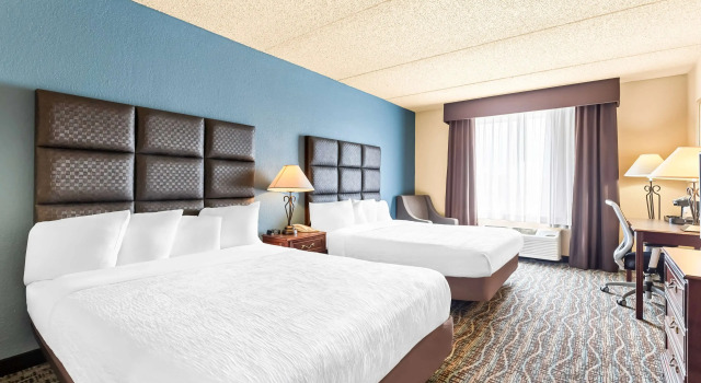Четырёхместный номер Standard Best Western Holiday Manor