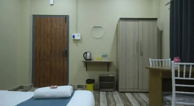 Номер Comfort Hotel Pohor Regency Near Kamakhya Foot Bridge