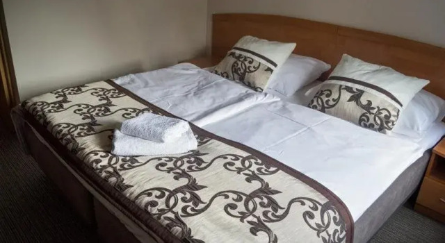 Hotel Sukiennice, Book Hotel Chojnice Pomerania