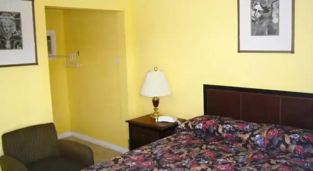 Eastcourt Motel, Varaa Motelli London 