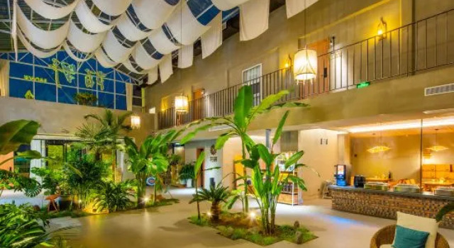 Floral Hotel·Moye Moonlight Hot Spring Hotel, Book Hotel Xinzhou Shanxi