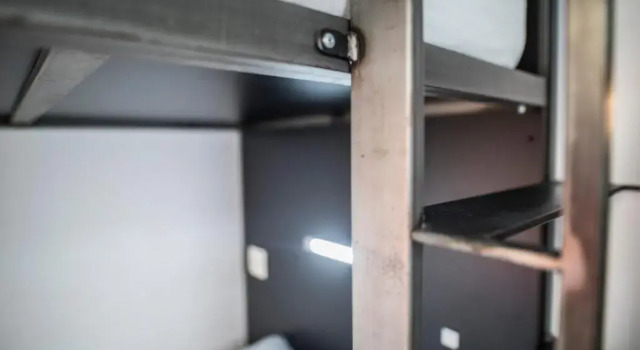 Кровать в общем номере Bea Beach Hostel