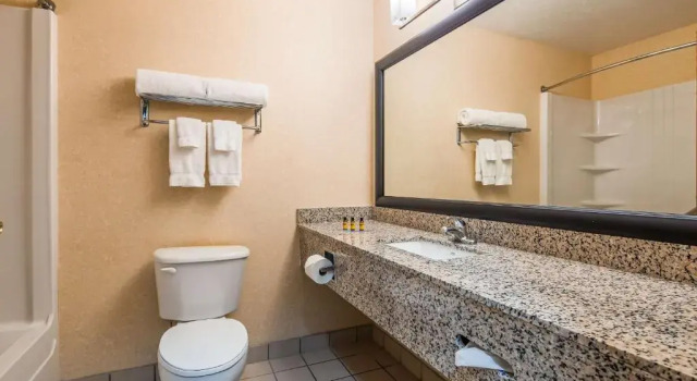 Suite Best Western Plus Howe Inn