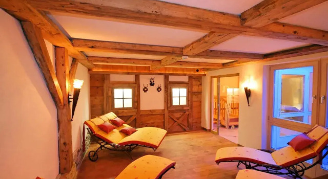 Hotel Kajetansbrücke, Đặt Khách sạn Pfunds Tirol