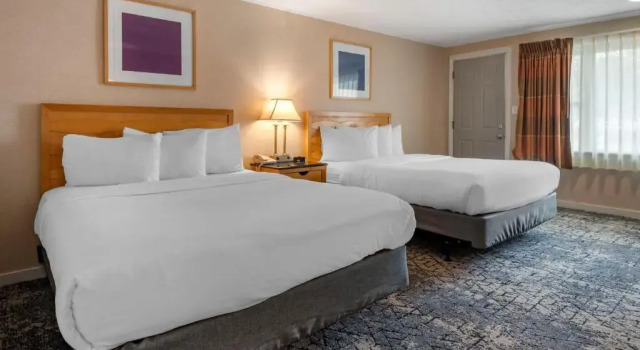 Четырёхместный номер Standard Anchor Inn and Cottages Wells-Ogunquit