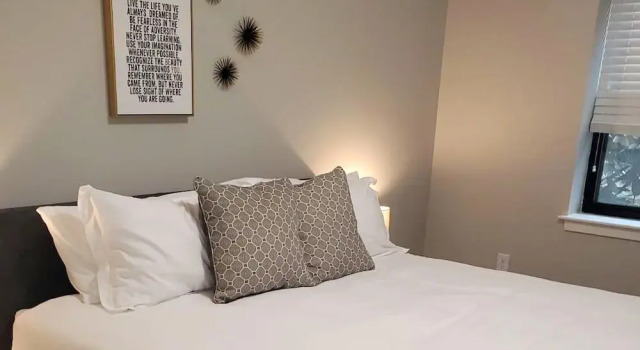 Remarkable One Bedroom Suite, Забронировать Отель Отели Бостона 3 звезды, рядом с Huntington Theatre, 3*